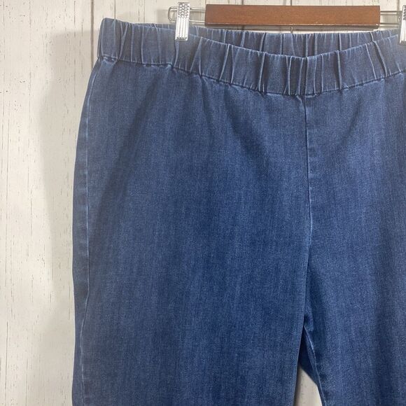 Soft Surrounding Soft Stretch Pull On Elastic Waist Denim Cropped Pants - Picture 4 of 10